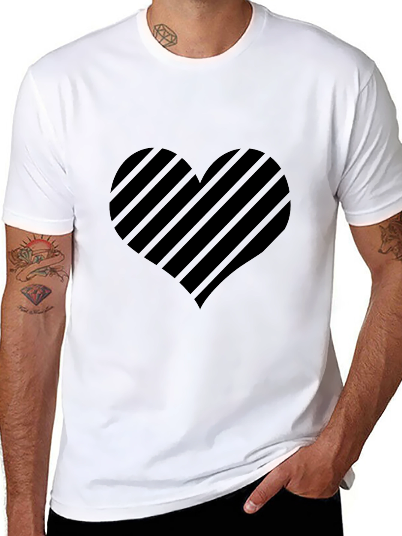 Striped Heart Graphic Black T-Shirt