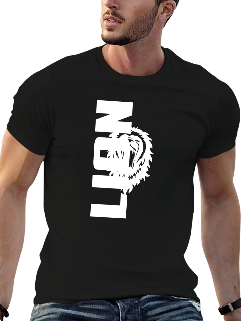 Lion Graphic Tee - Bold Black T-Shirt